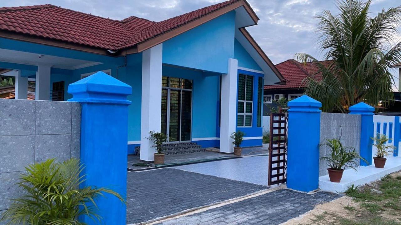 Seri Idaman Guest House Pasir Mas Extérieur photo